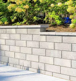 concrete-block-retaing-wall - Hugo's Concrete