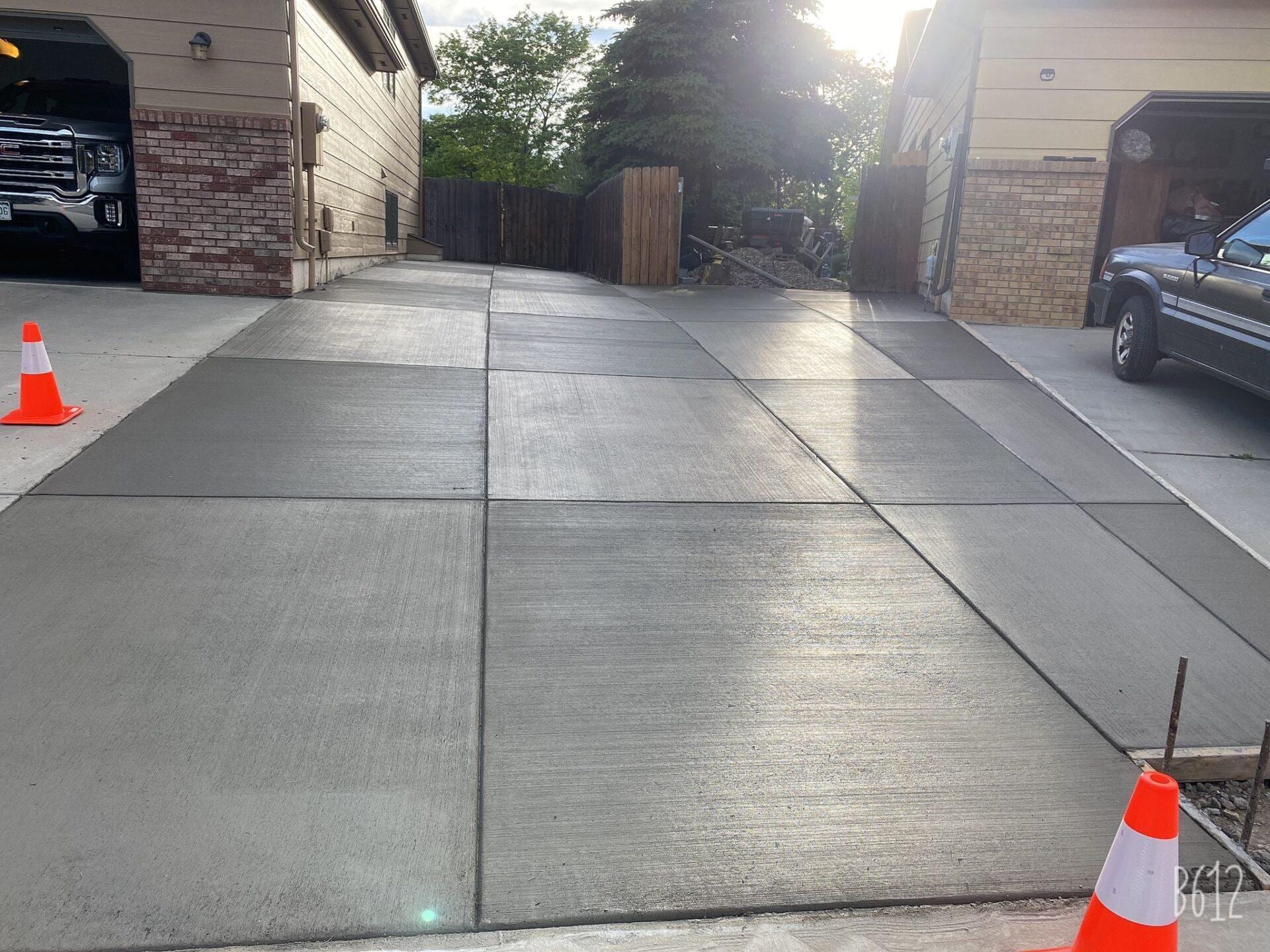 Concrete driveway, Custom Concrete Installation
