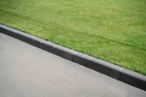 Curbs and Gutters Services - Hugos Concrete